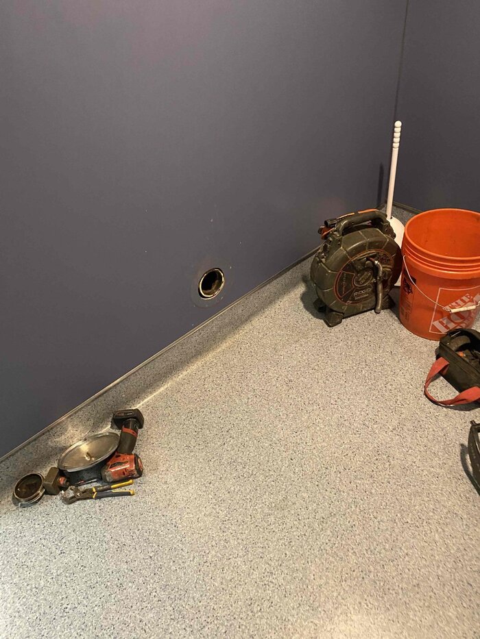 DAHLIA CorporateMainstage.